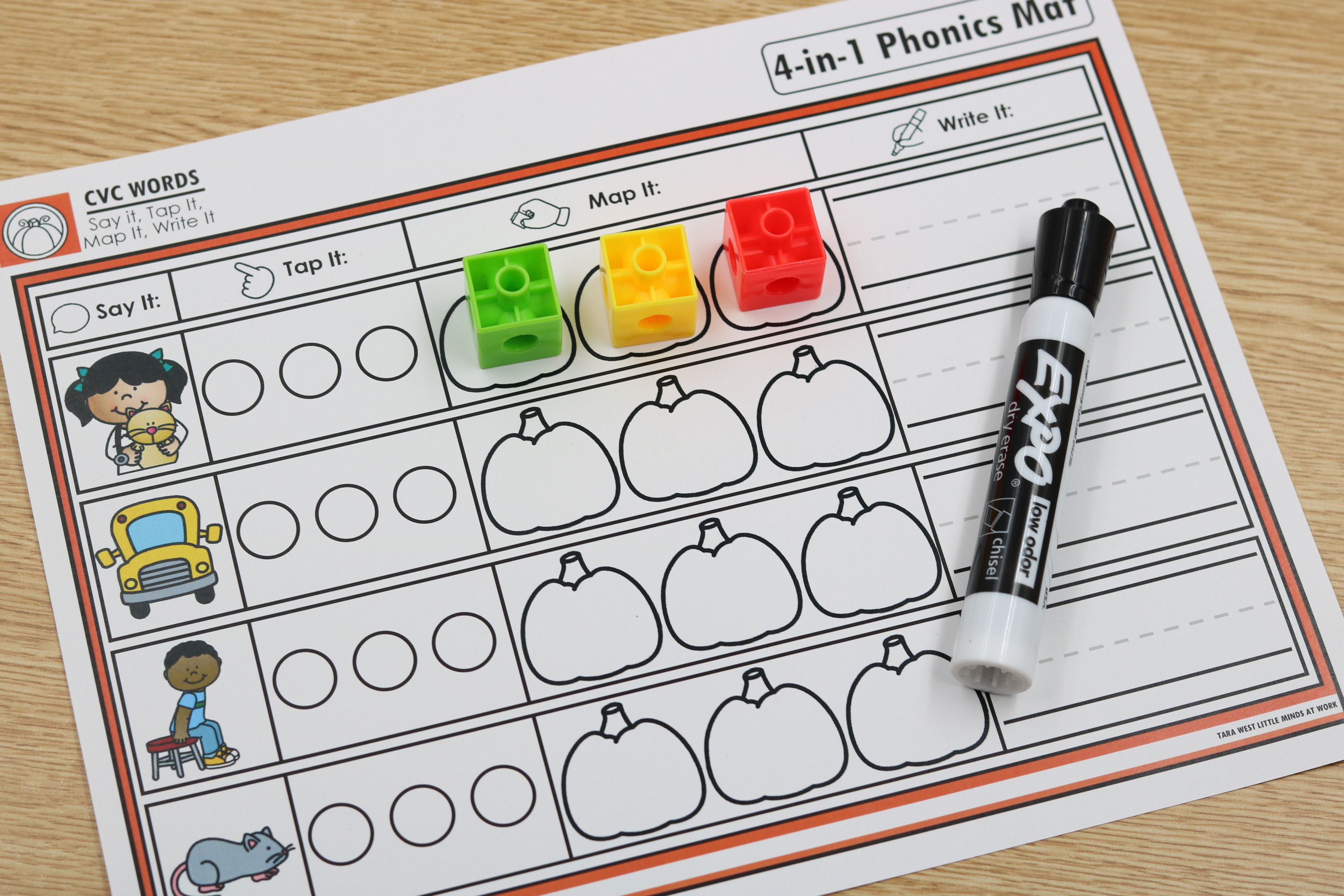 Free October CVC phonics mat for say it, tap it, map it practice
