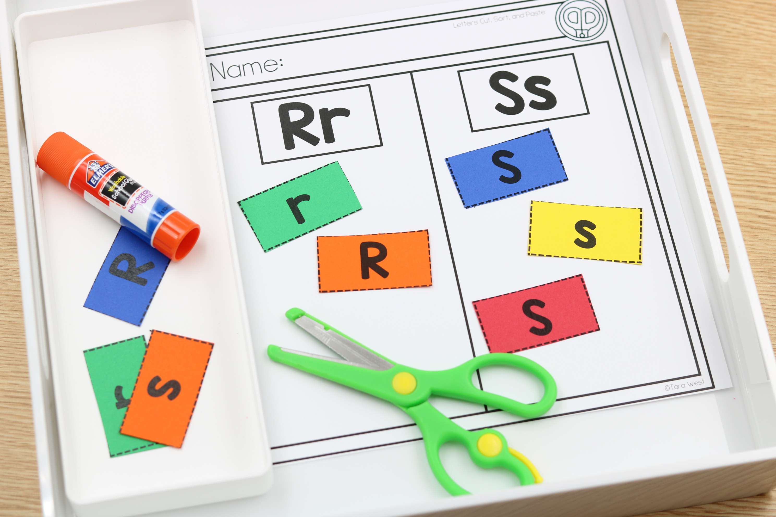 Free hands-on letter discrimination printable for early learners